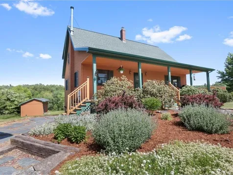 2255 Vt Route 128 Westford VT 05494