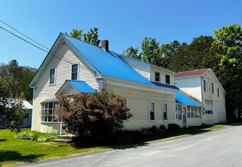 15 Granger Street Barnet VT 05821
