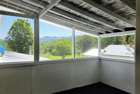15 Granger Street Barnet VT 05821