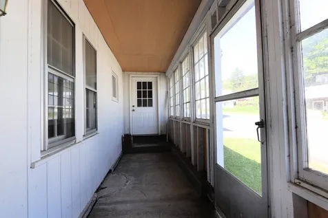 15 Granger Street Barnet VT 05821