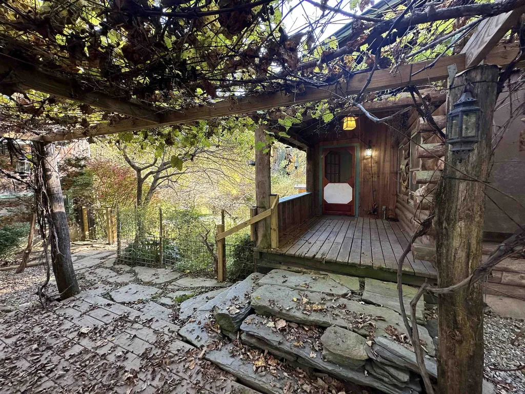 2230 Quimby Mountain Road Sharon VT 05065