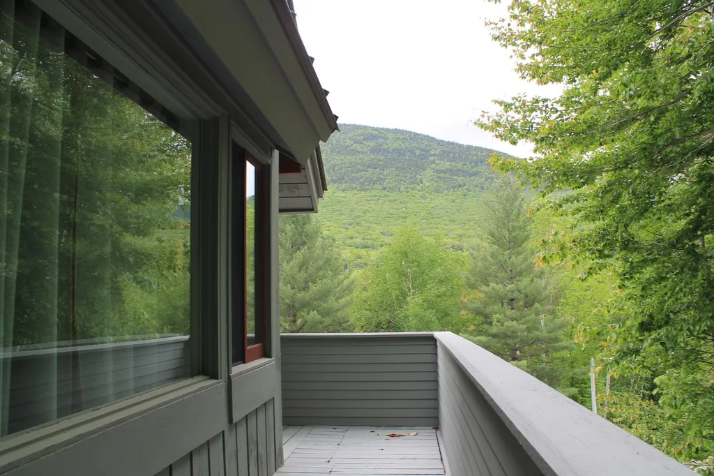 59 Easterly Road Lincoln NH 03251