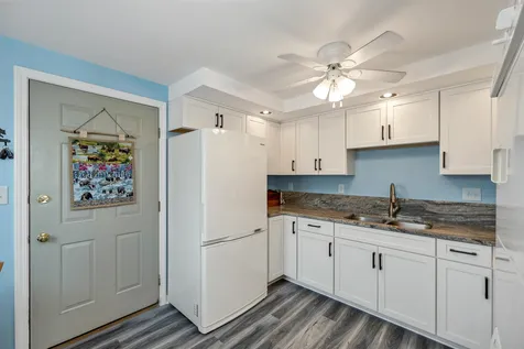 1011 Laconia Road Tilton NH 03276