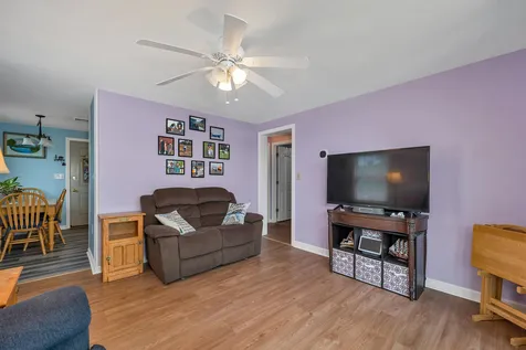1011 Laconia Road Tilton NH 03276