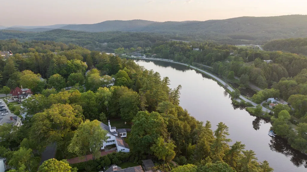 6 Occom Ridge Hanover NH 03755