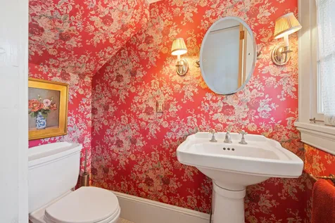 6 Occom Ridge Hanover NH 03755