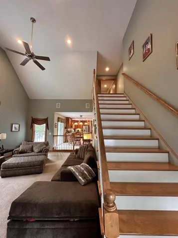 43 Anthony Drive Londonderry NH 03053