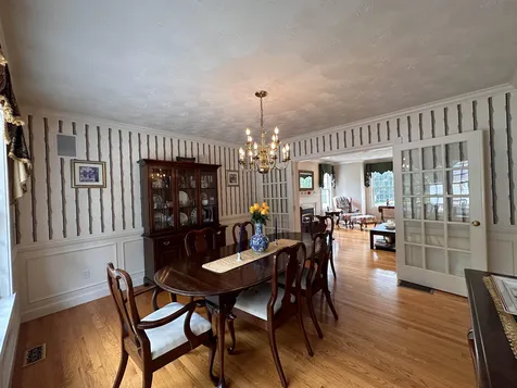43 Anthony Drive Londonderry NH 03053