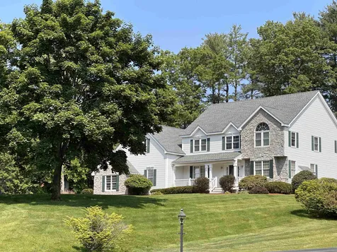43 Anthony Drive Londonderry NH 03053