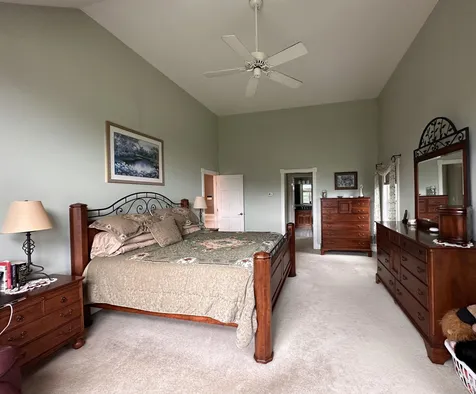 43 Anthony Drive Londonderry NH 03053