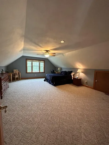 43 Anthony Drive Londonderry NH 03053
