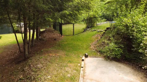 3 Blue Heron Court East Kingston NH 03827