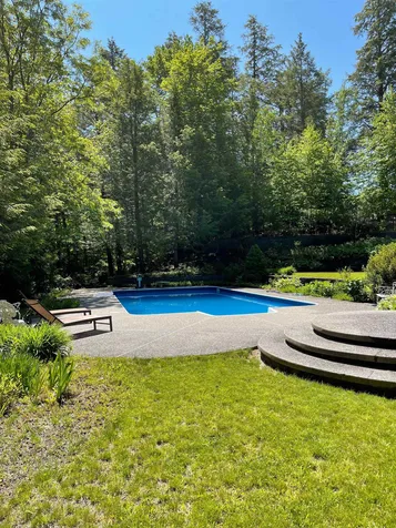 3 Blue Heron Court East Kingston NH 03827