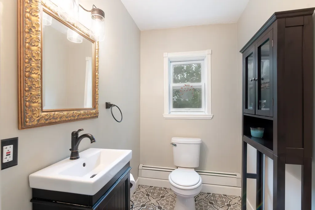 105 Betts Road Rochester NH 03867