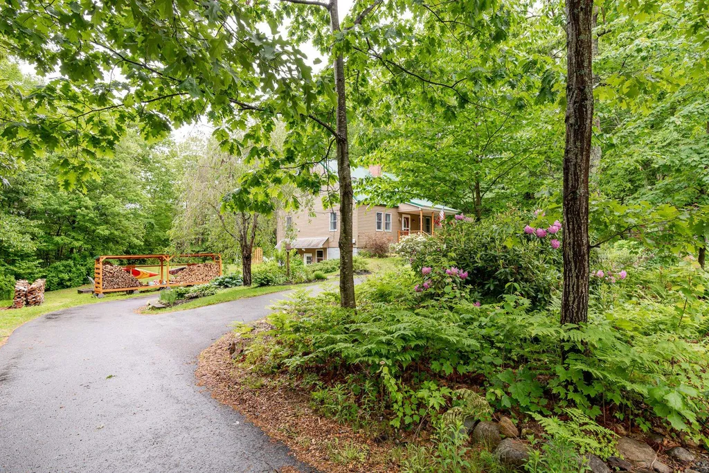105 Betts Road Rochester NH 03867
