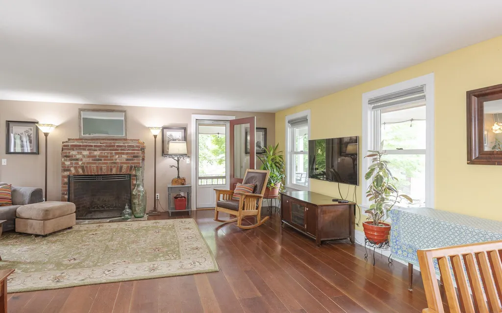716 Wentworth Road Walpole NH 03608