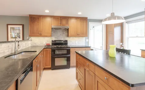 716 Wentworth Road Walpole NH 03608