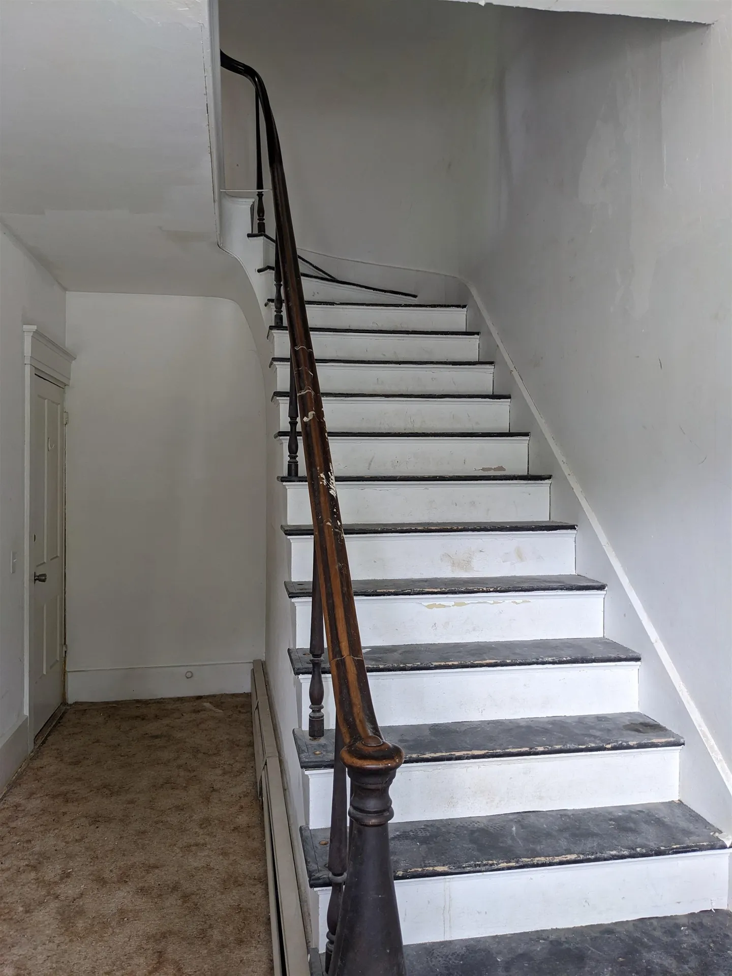 18 Pleasant Street Lancaster NH 03584