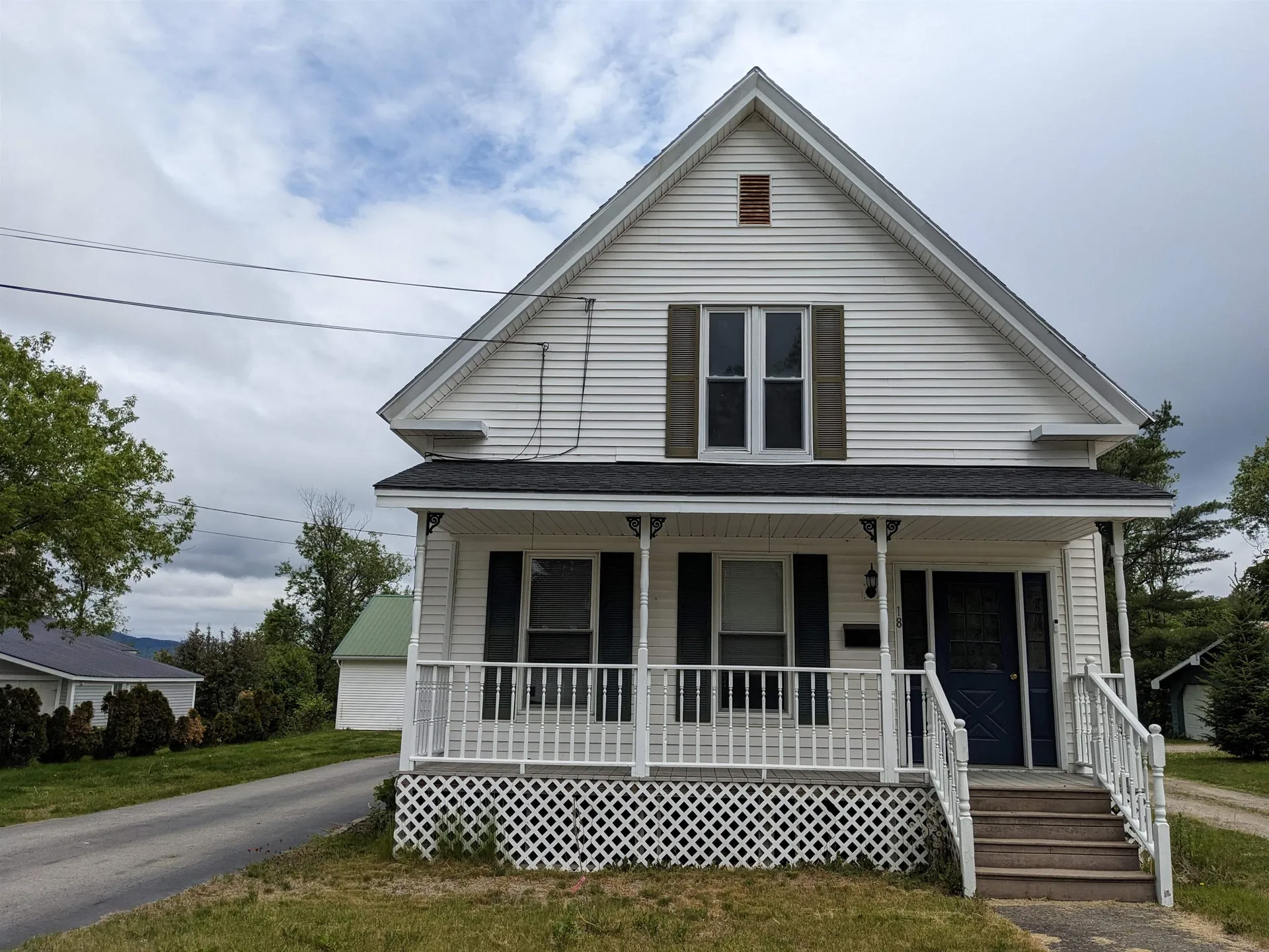 18 Pleasant Street Lancaster NH 03584