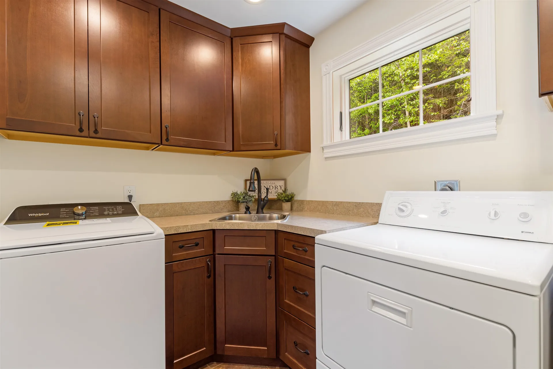 68 Stewart Young Road Pittsburg NH 03592