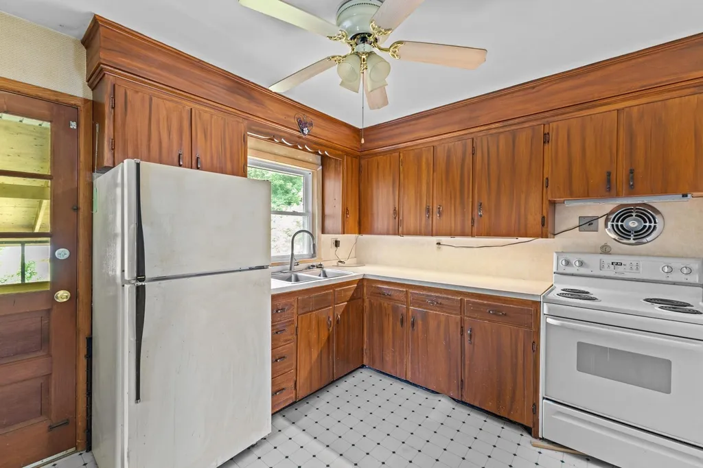 34 Prospect Street Essex Junction VT 05452