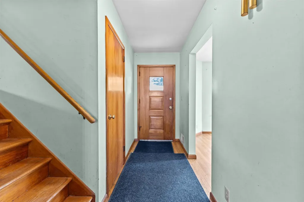 34 Prospect Street Essex Junction VT 05452
