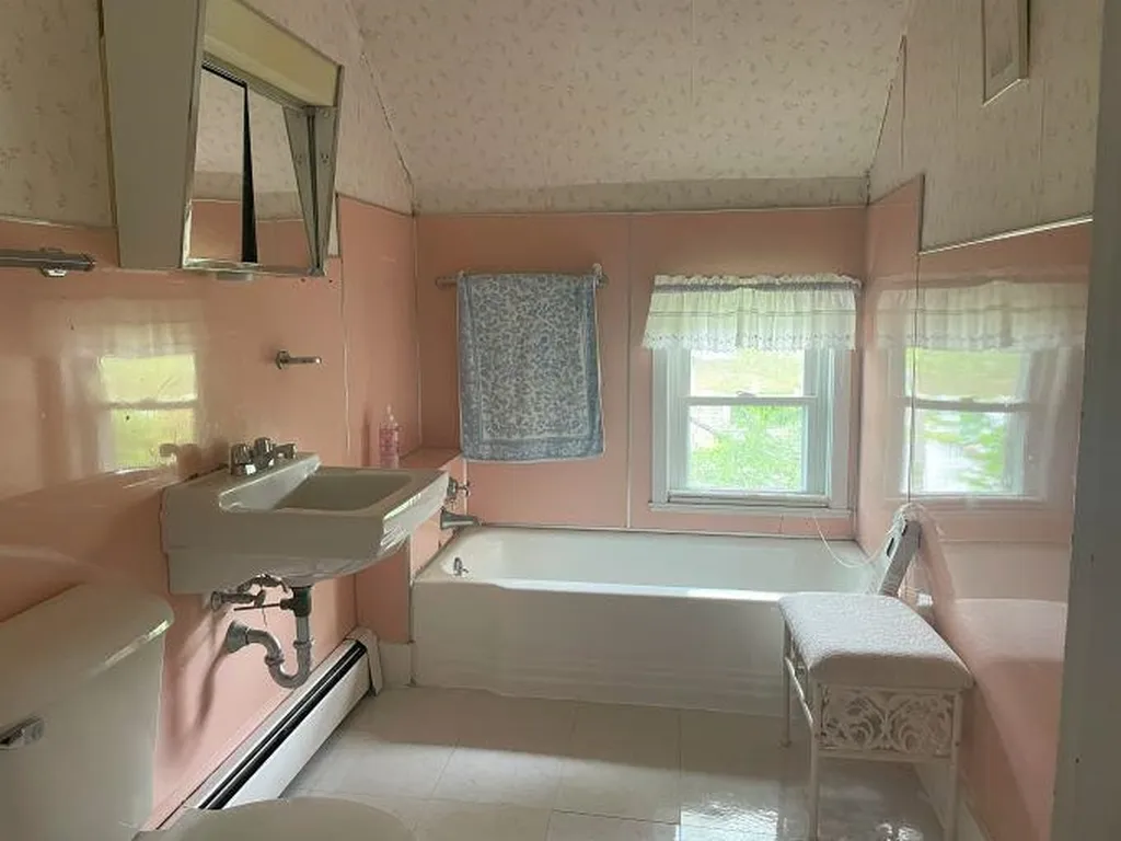 187 Mount Forist Street Berlin NH 03570