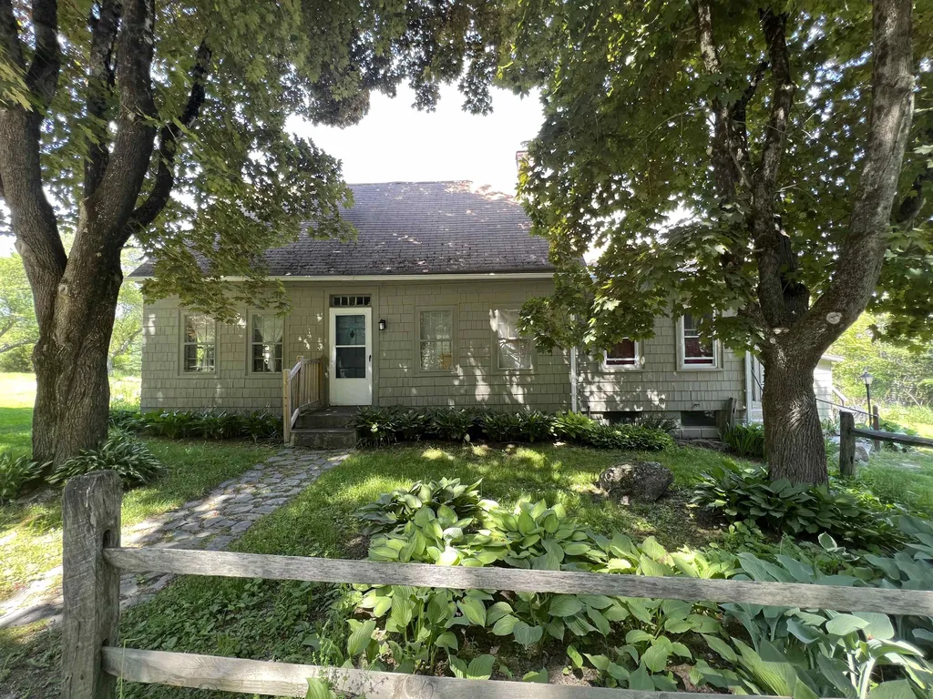 70 Thompson Road Westmoreland NH 03467