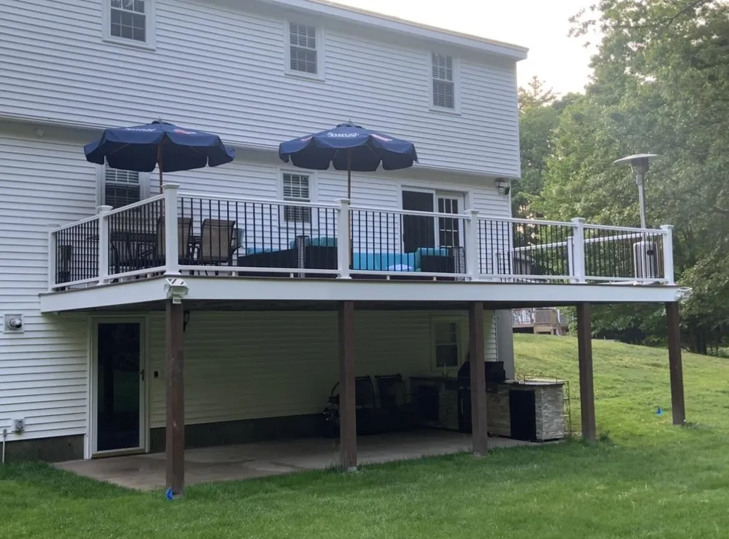 40 Kristin Drive Derry NH 03038