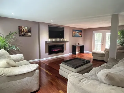 40 Kristin Drive Derry NH 03038