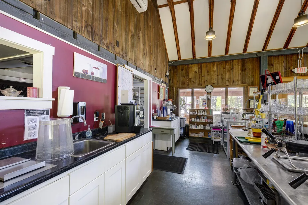 5945 Woodstock Road Hartford VT 05001