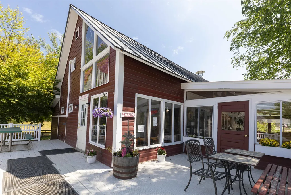 5945 Woodstock Road Hartford VT 05001