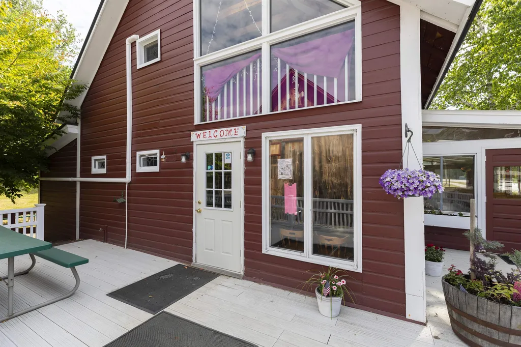 5945 Woodstock Road Hartford VT 05001