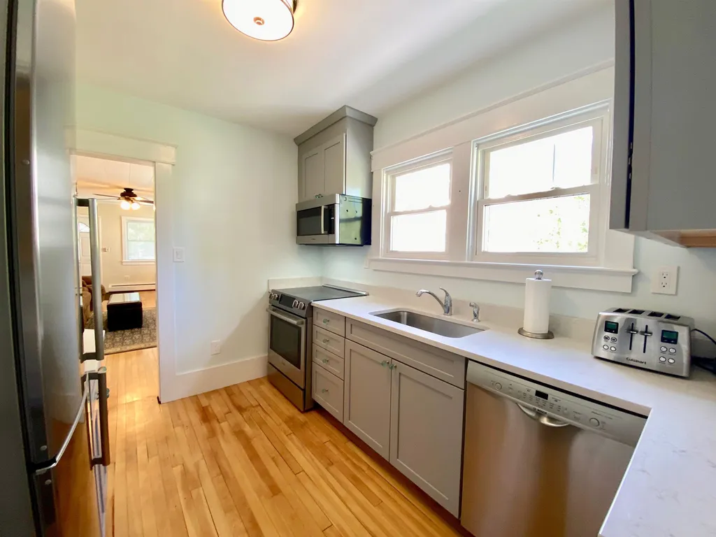 3 Leanord Street Rutland City VT 05701