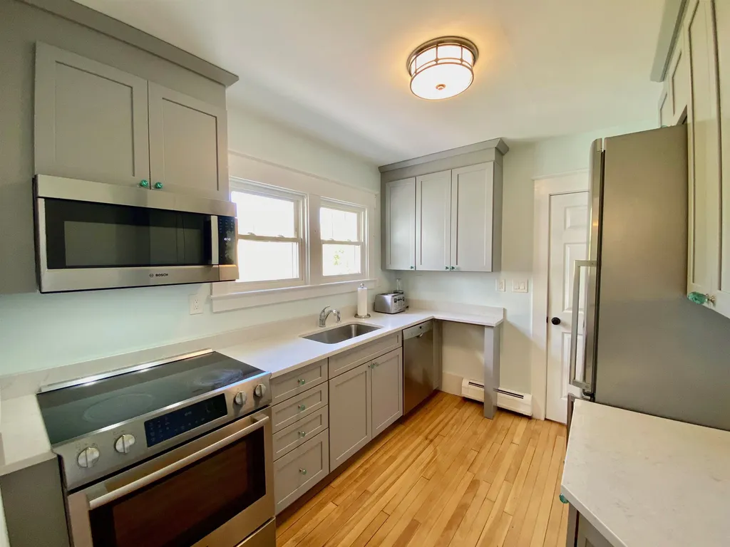 3 Leanord Street Rutland City VT 05701