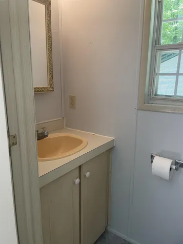 8 Bayberry Lane Wolfeboro NH 03894