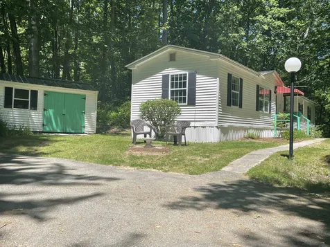 8 Bayberry Lane Wolfeboro NH 03894