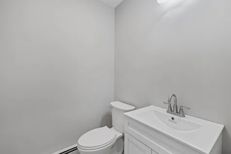 8 Ashuelot Drive Tilton NH 03276