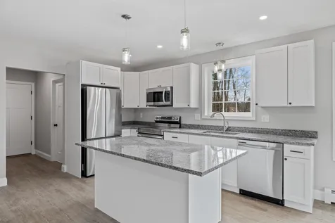 8 Ashuelot Drive Tilton NH 03276