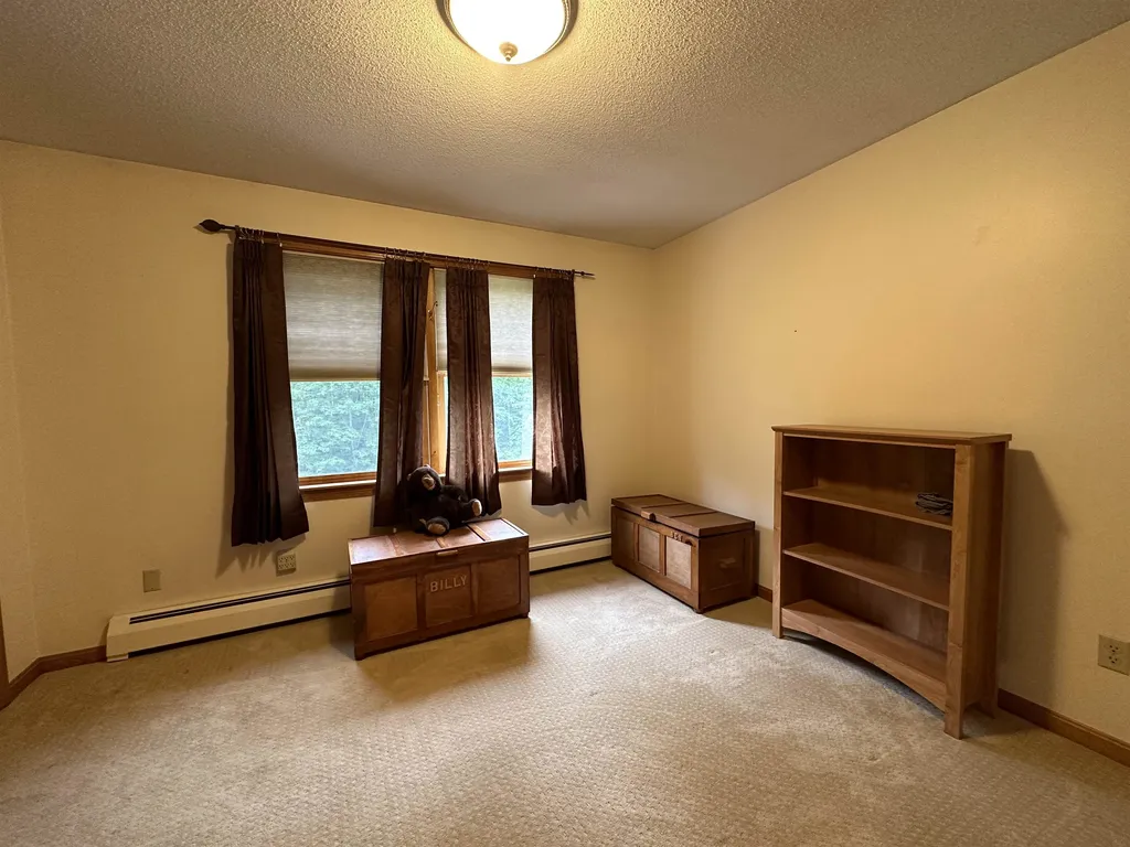 143 Highland Circle Swanzey NH 03446