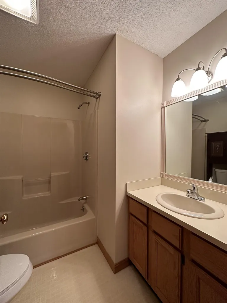 143 Highland Circle Swanzey NH 03446