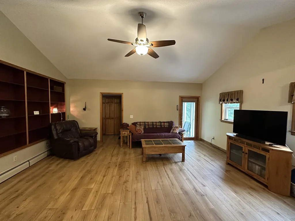 143 Highland Circle Swanzey NH 03446