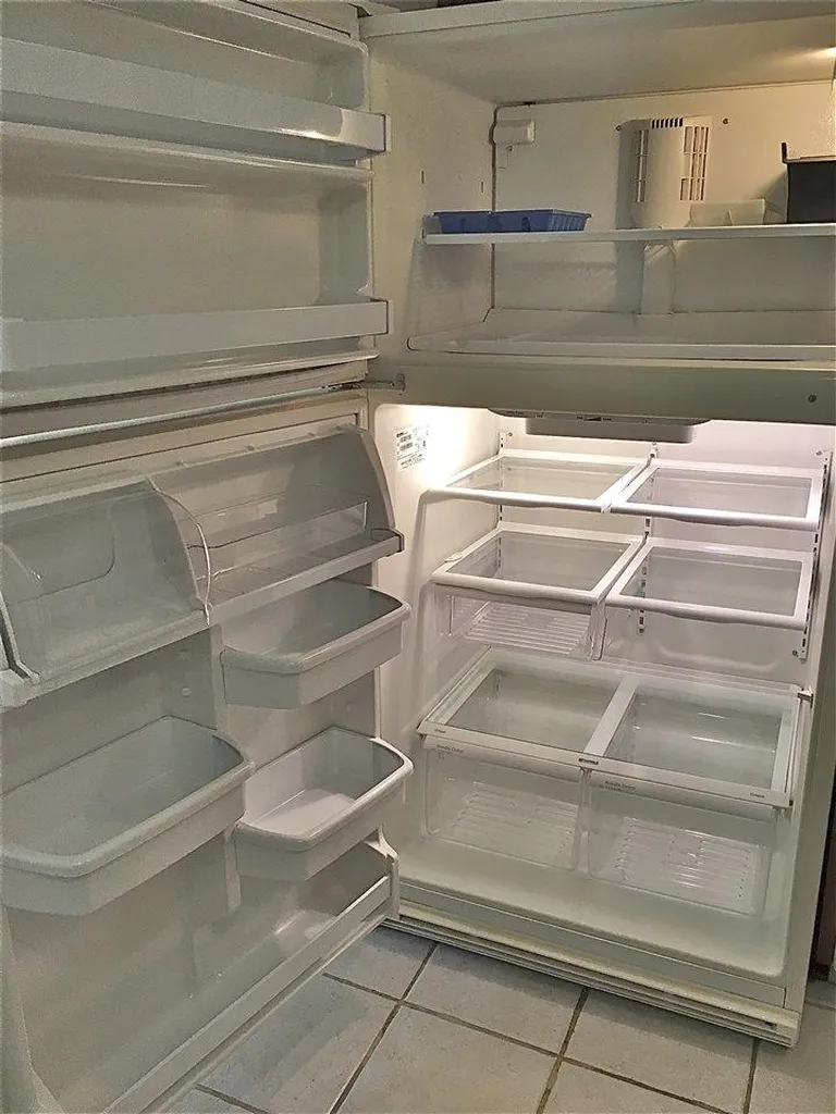 23 Country Club Drive Manchester NH 03102