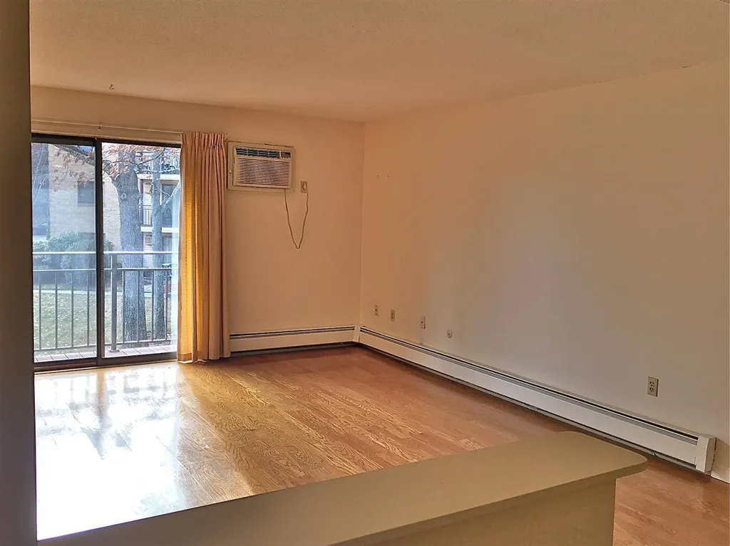 23 Country Club Drive Manchester NH 03102