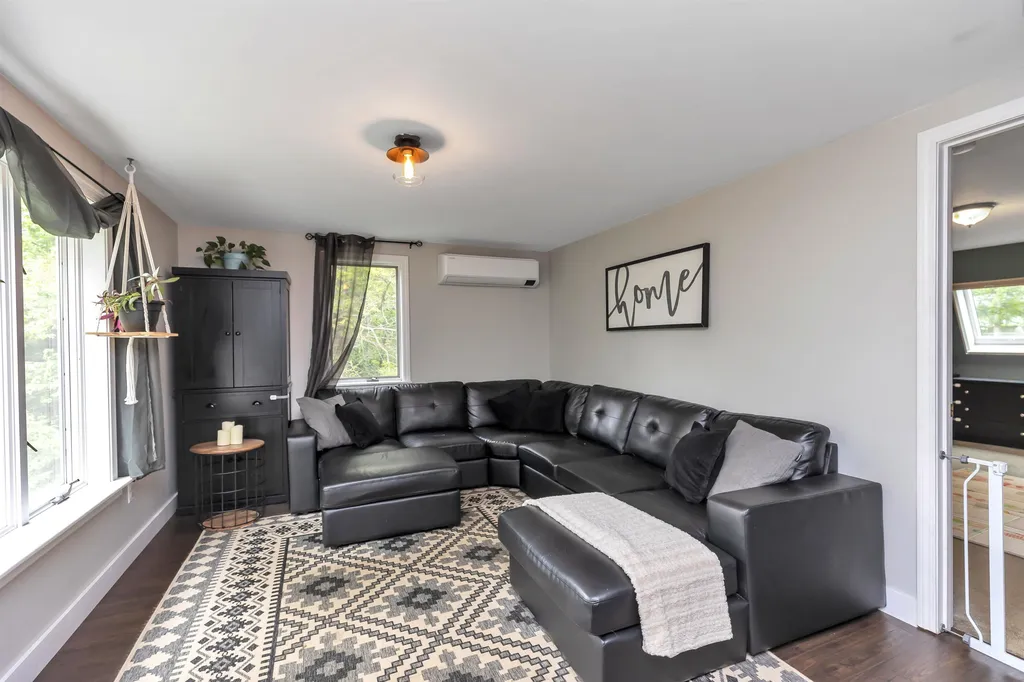16 Libby Court Jaffrey NH 03452
