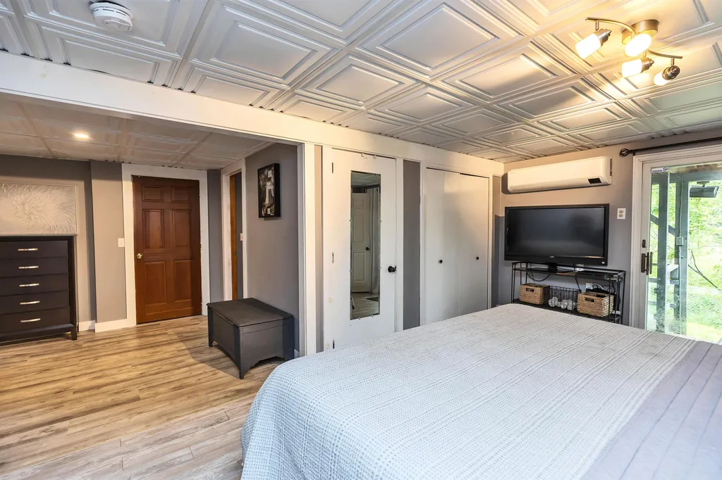 16 Libby Court Jaffrey NH 03452