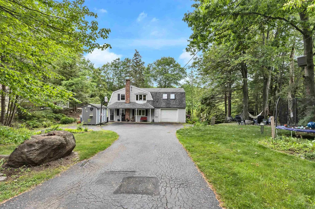 16 Libby Court Jaffrey NH 03452