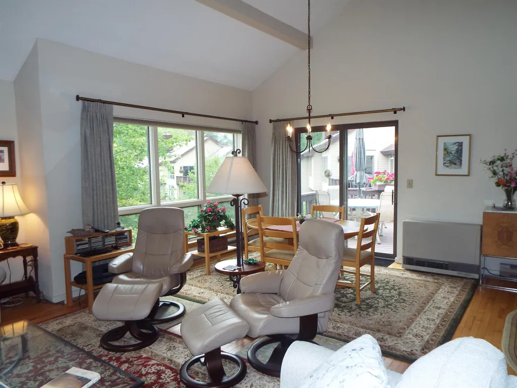 761 Murphy's Road Hartford VT 05059