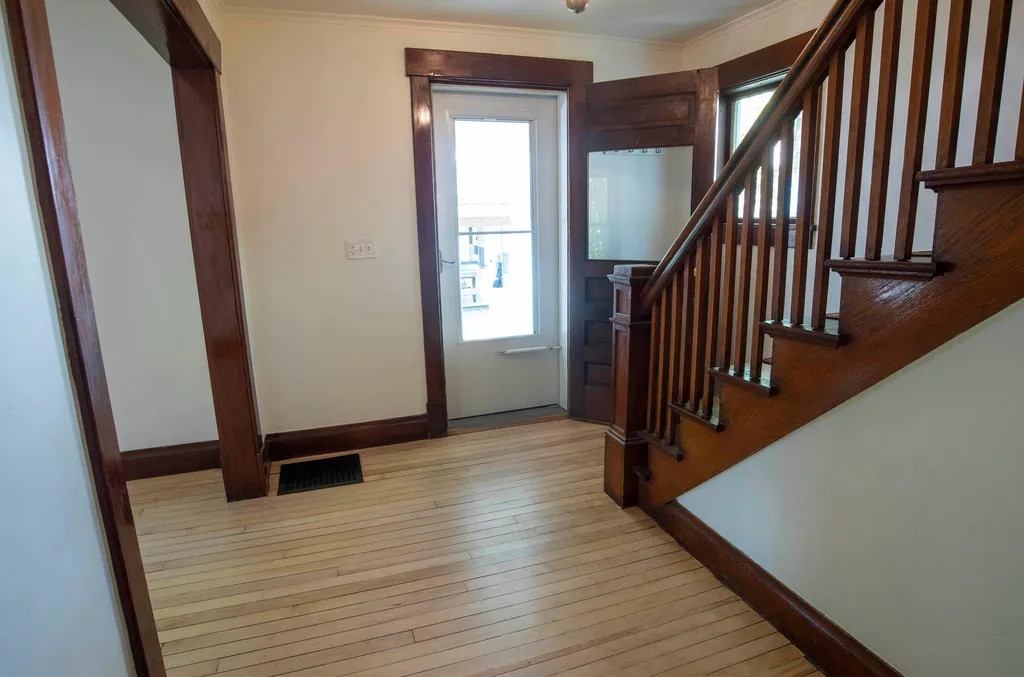 5 Vine Street Montpelier VT 05602