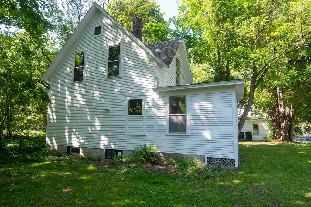 5 Vine Street Montpelier VT 05602